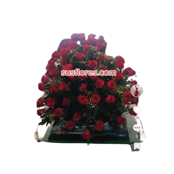 Diseño floral Deluxe Con Rosas tipo exportación.